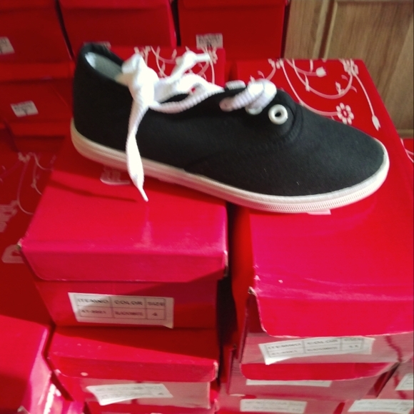 Black on white shoes - Picture 1 of 3